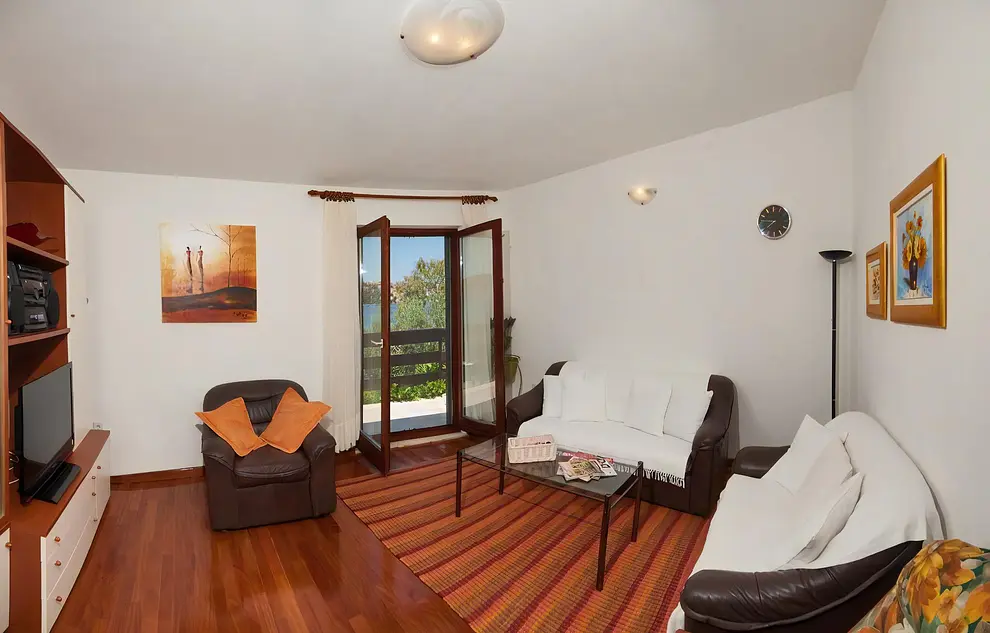 Ferienwohnung in Rogoznica mit Pool 999210202 38075 – Foto 2