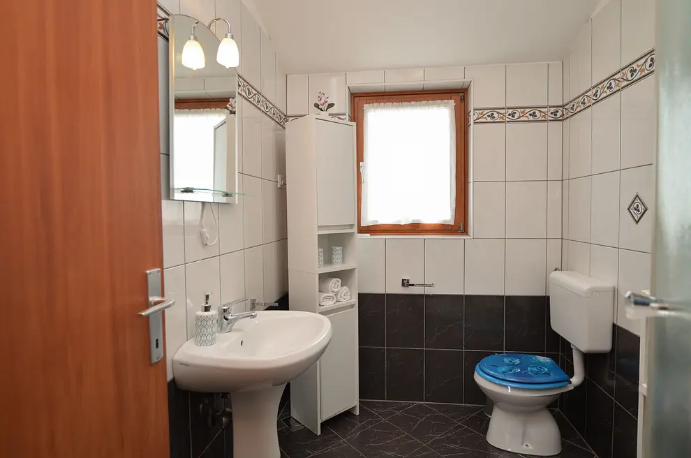 Ferienhaus in Porec mit Pool und haustiergeeignet 999208263 36240 – Foto 26
