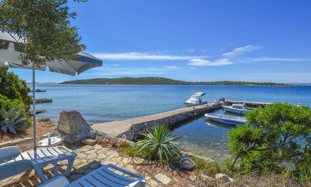 Ferienwohnung in Pasman  6611645 581