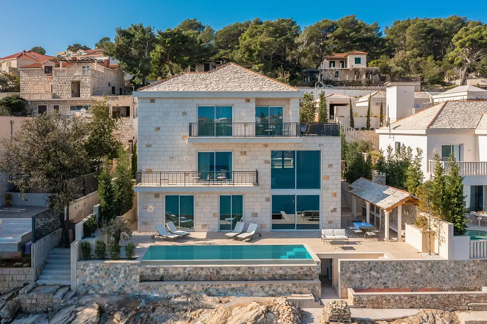 Ferienhaus in Brac mit Pool 66142450 24058