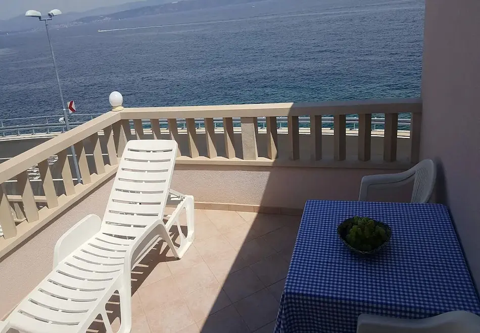 Ferienwohnung in Solta mit Pool 66154198 27622