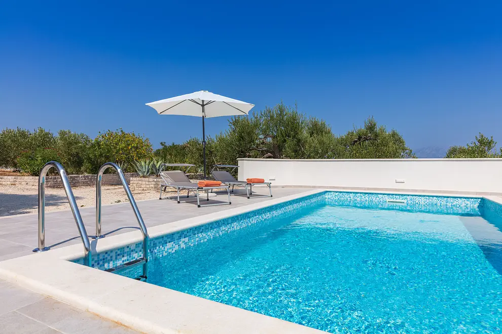 Ferienhaus in Brac mit Pool 999210551 38402