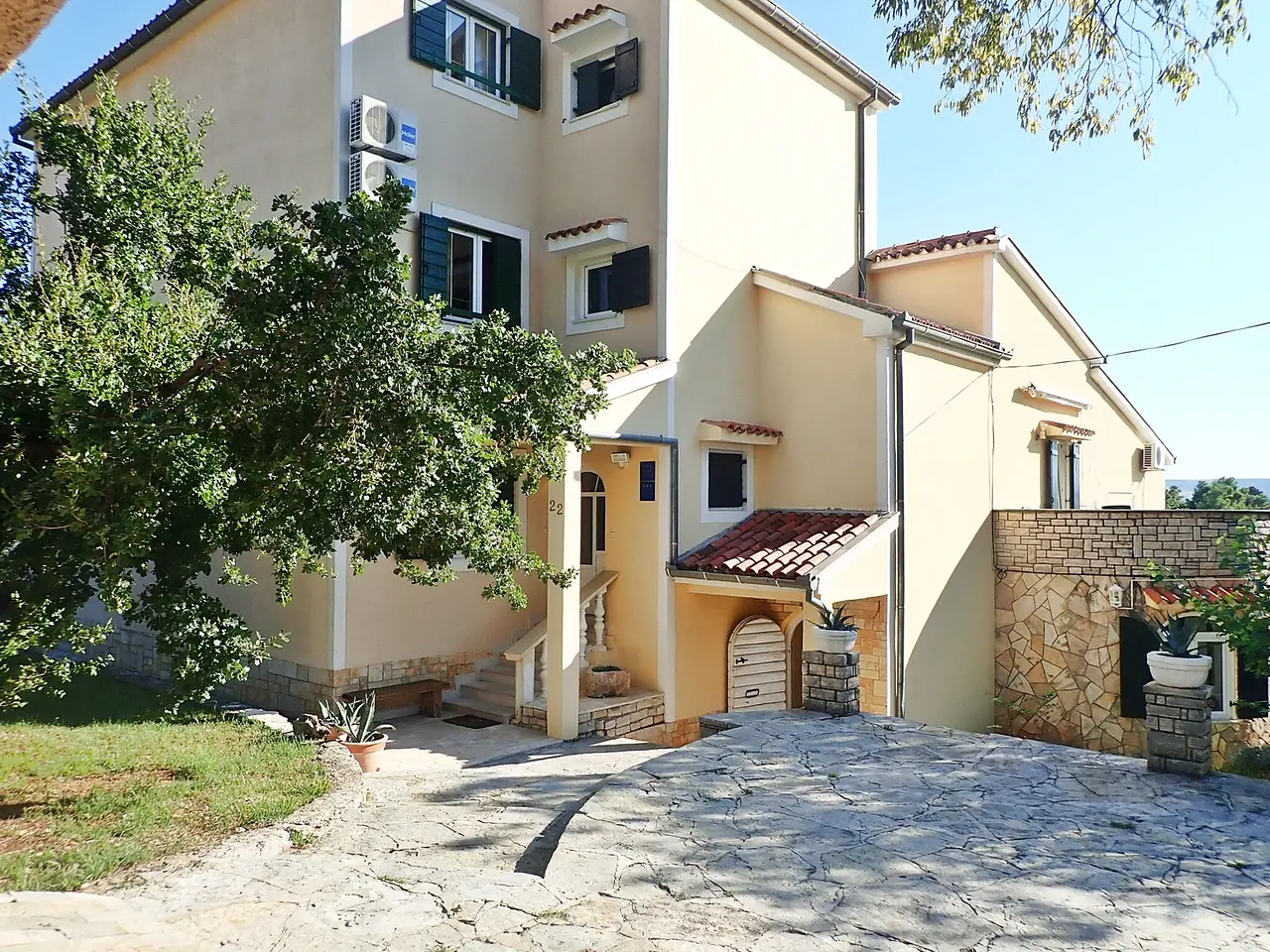 Ferienwohnung in Starigrad  999209068 37001