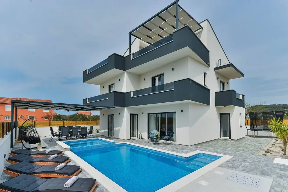 Ferienhaus in Bibinje mit Pool und haustiergeeignet 999209407 37331 – Foto 11
