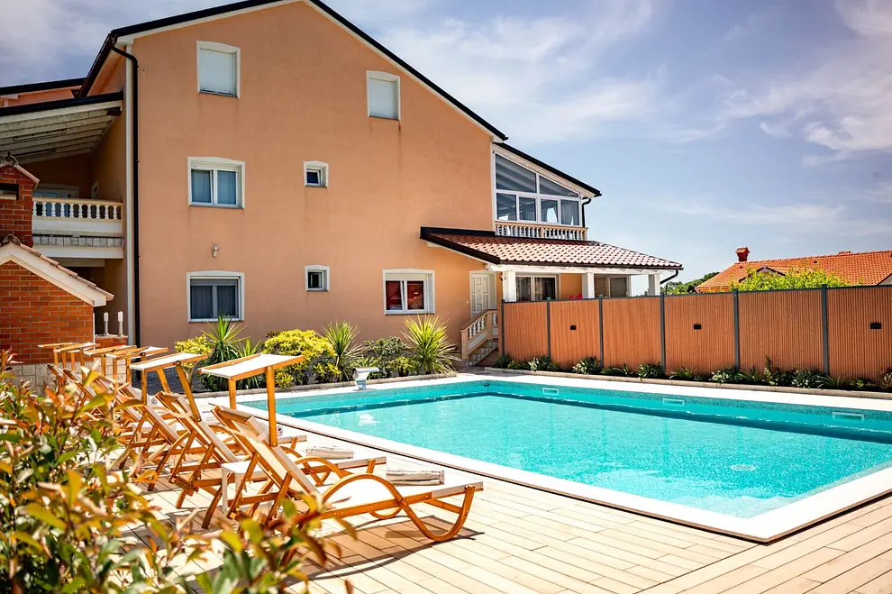 Ferienwohnung in Palit mit Pool und haustiergeeignet 66152461 26340