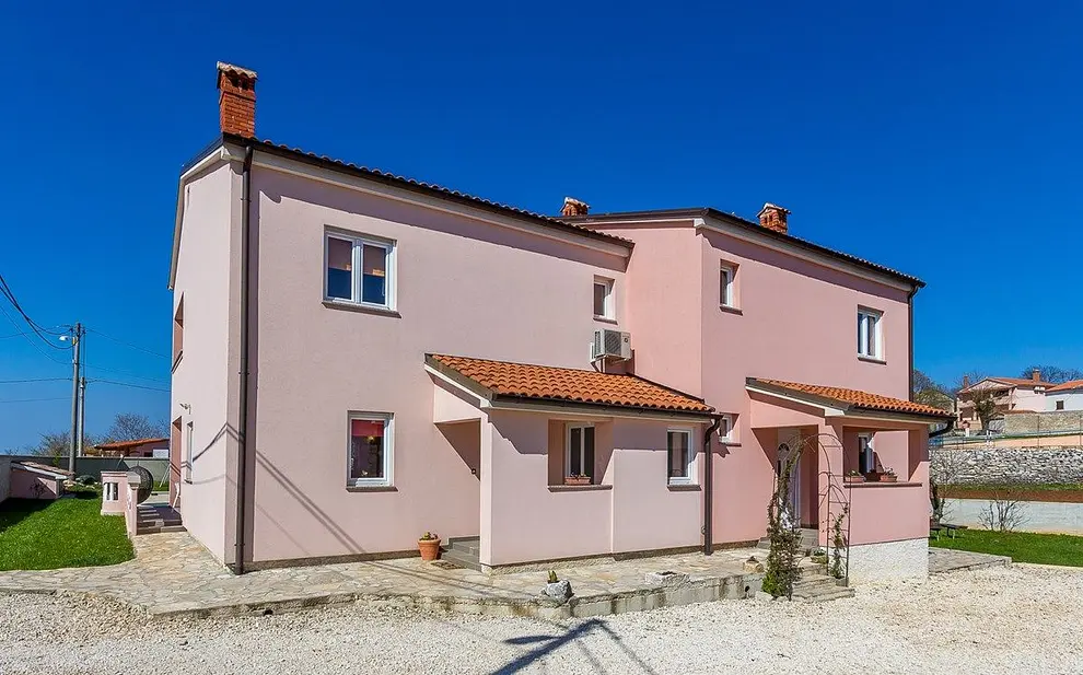 Ferienhaus in Barban mit Pool und haustiergeeignet 66123629 10898