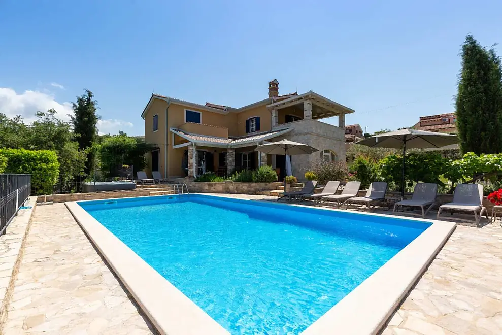 Ferienhaus in Porec mit Pool und haustiergeeignet 66123889 11077