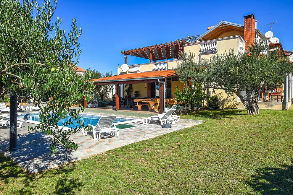 Ferienwohnung in Biograd mit Pool und haustiergeeignet 999209214 37143 – Foto 13
