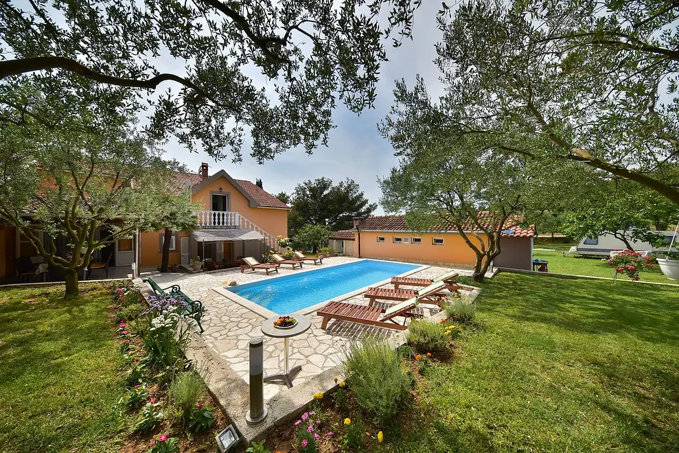 Ferienwohnung in Biograd mit Pool 66136941 20356