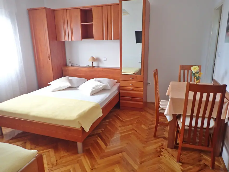 Ferienwohnung in Starigrad  66131369 16757