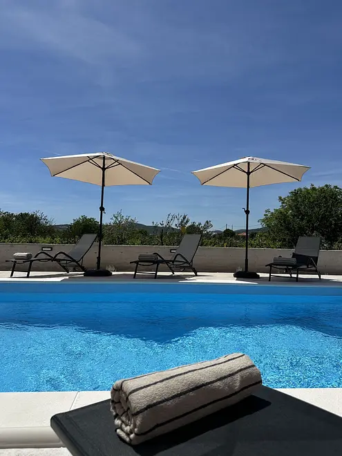Ferienwohnung in Dugopolje mit Pool 999211978 39694 – Foto 2