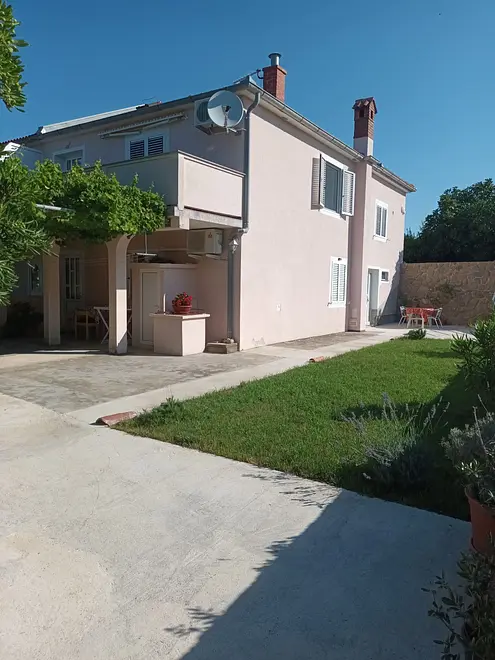 Ferienwohnung in Rab  66158320 29206