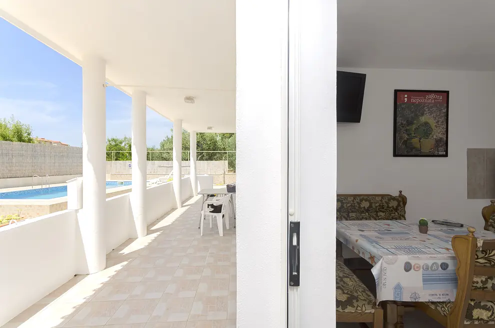 Ferienwohnung in Tribunj mit Pool und haustiergeeignet 66124672 11613