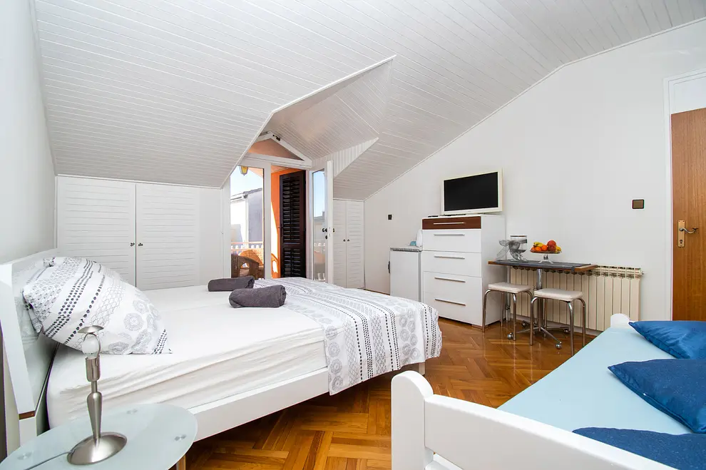 Ferienappartment in Vodice mit Pool 66117182 6086