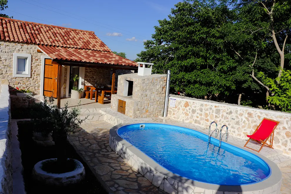 Ferienwohnung in Sukosan mit Pool und haustiergeeignet 66132584 17725