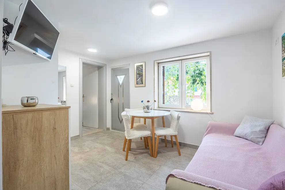 Ferienwohnung in Bol  66126044 12660