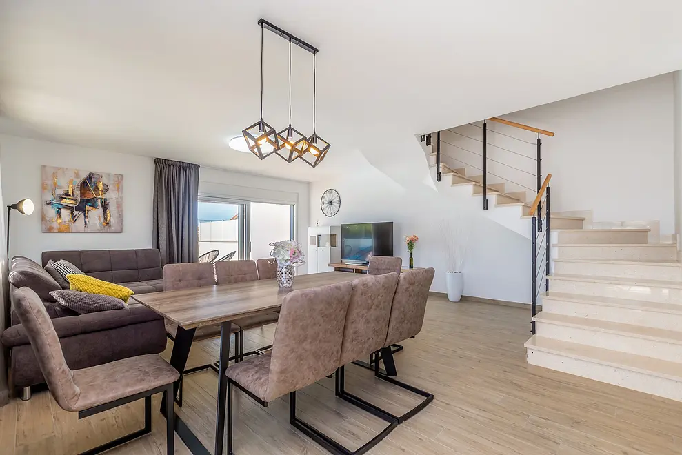 Ferienhaus in Krk mit Pool und haustiergeeignet 66142857 24404