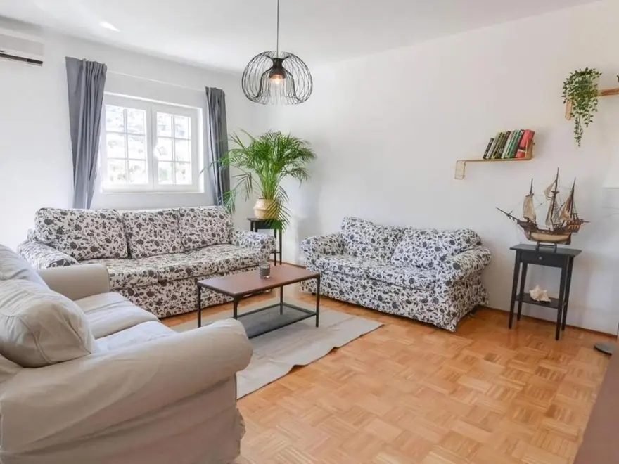 Ferienwohnung in Pirovac mit Pool 999219020 41516
