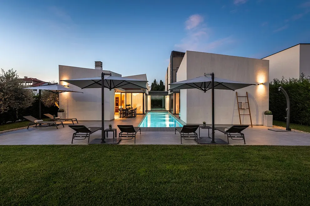 Ferienhaus in Kastelir-Labinci mit Pool und haustiergeeignet 66129494 15384