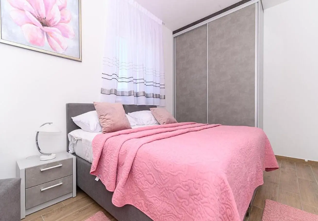 Ferienwohnung in Trogir  999213296 40820