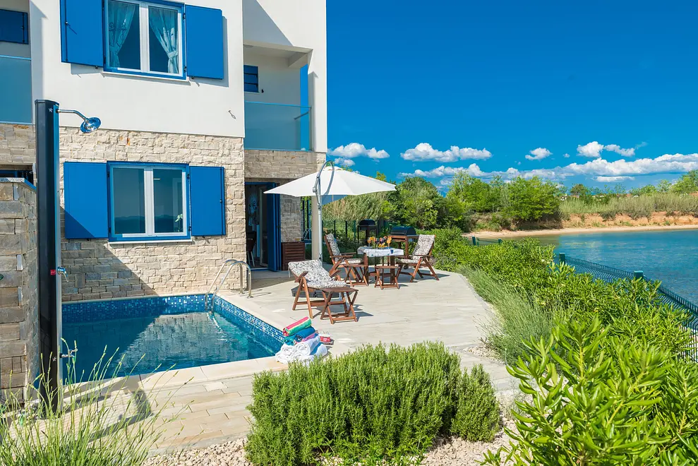 Ferienhaus in Nin mit Pool und haustiergeeignet 66125424 12168