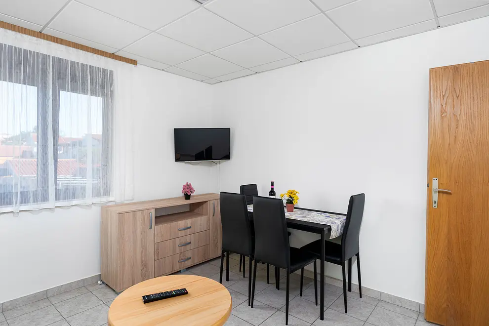 Ferienwohnung in Nin mit Pool und haustiergeeignet 999205999 34120