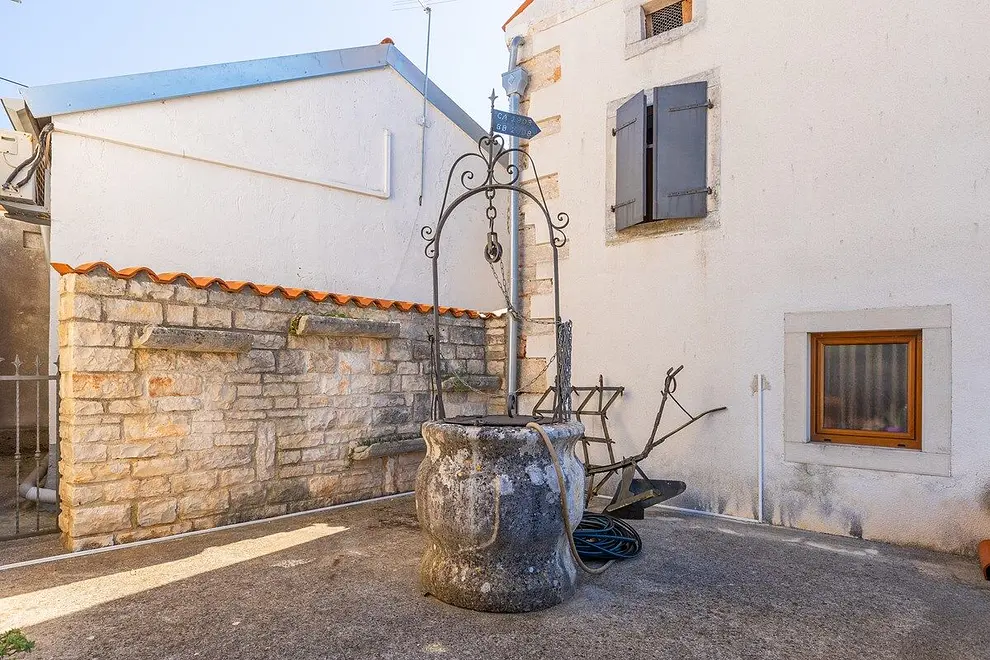 Ferienhaus in Marcana mit Pool und haustiergeeignet 66123405 10718