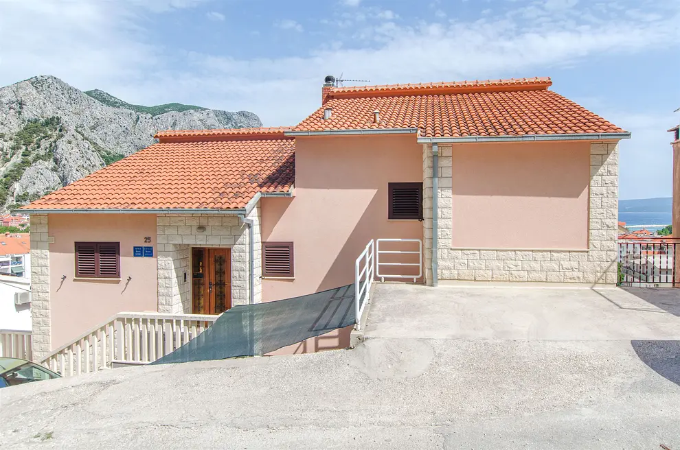 Ferienwohnung in Omis  66126768 13259