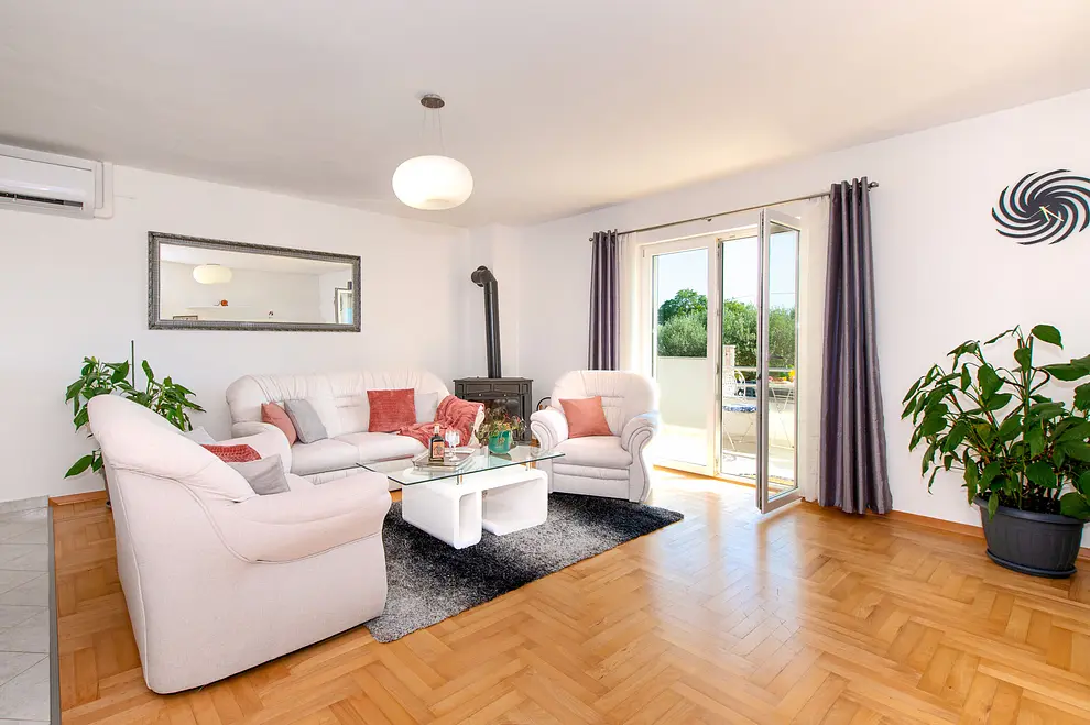 Ferienhaus in Sibenik mit Pool 999210485 38340 – Foto 3