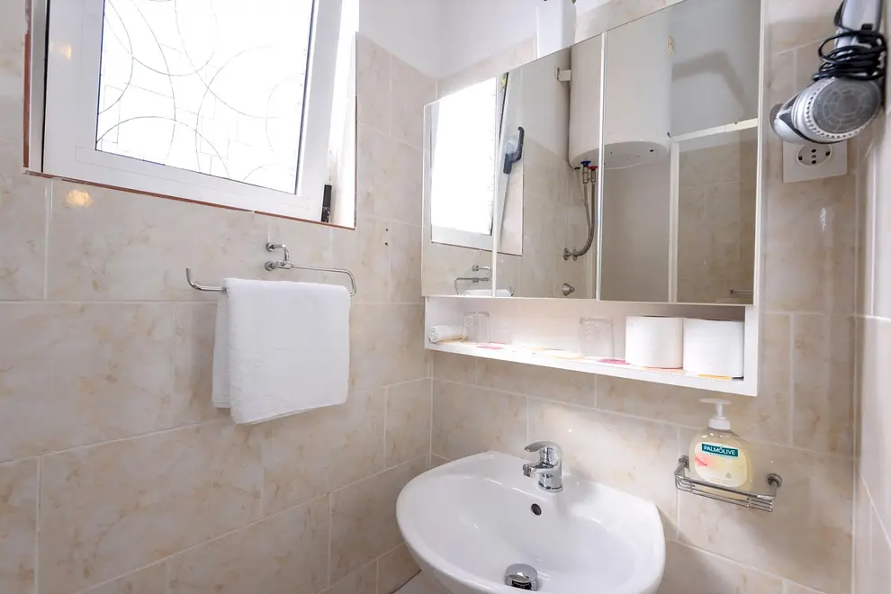 Ferienwohnung in Ploce  999208335 36306 – Foto 2