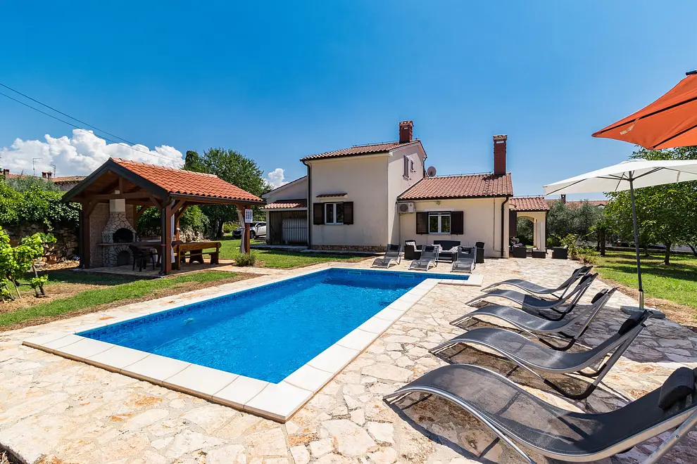 Ferienwohnung in Porec mit Pool und haustiergeeignet 66158686 29302