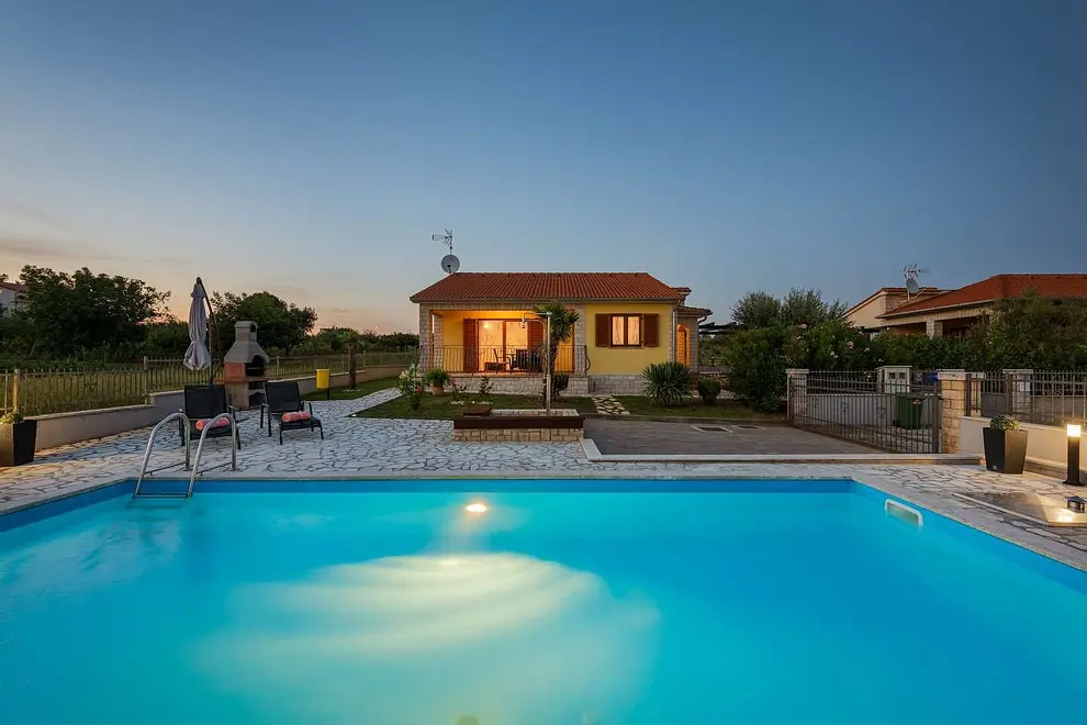 Ferienhaus in Kastelir-Labinci mit Pool und haustiergeeignet 999210410 38272 – Foto 12