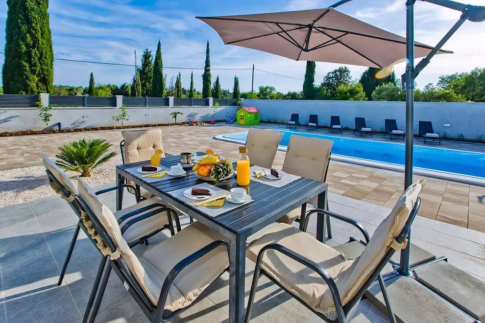 Ferienhaus in Hvar mit Pool 999207102 35170 – Foto 2