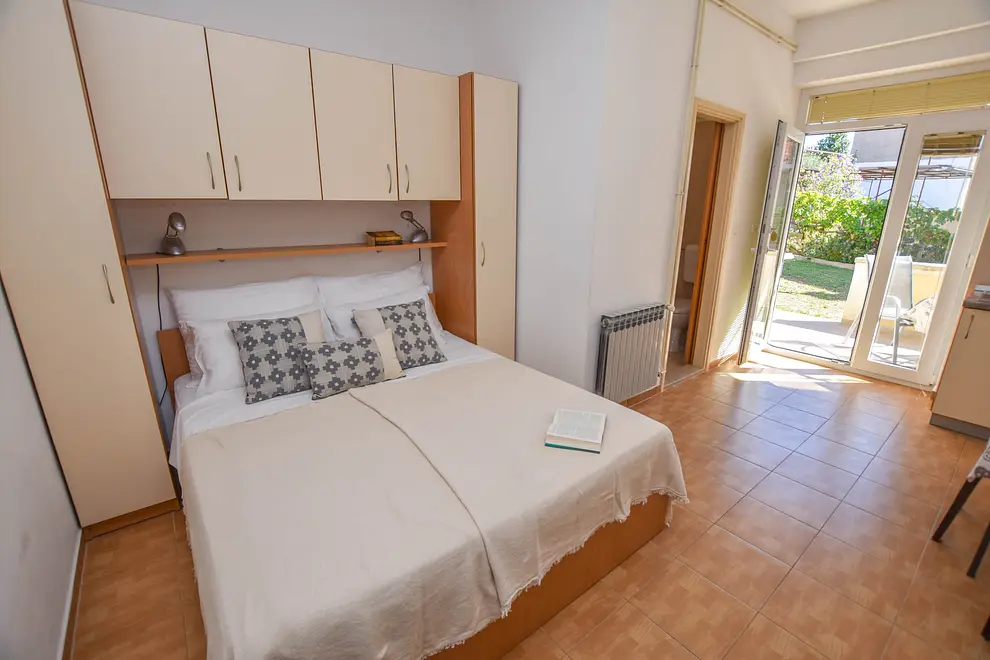 Ferienwohnung in Biograd mit Pool und haustiergeeignet 66117564 6245