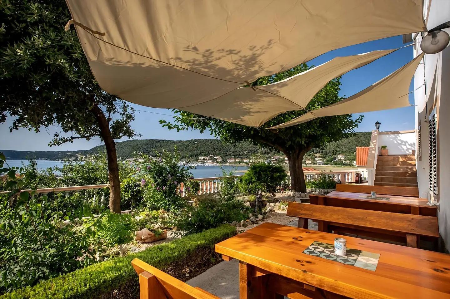 Ferienwohnung in Rab  999209775 37681