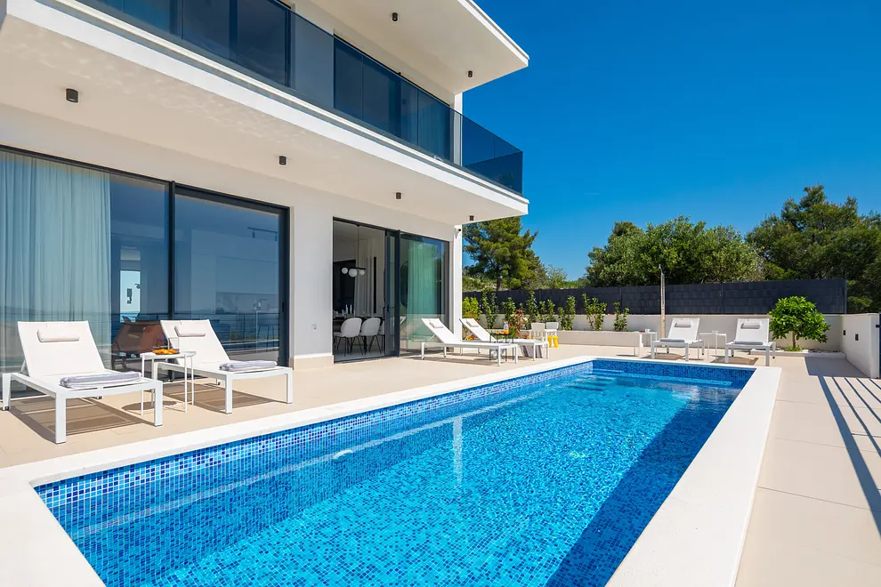 Ferienhaus in Ciovo mit Pool 66143703 24779