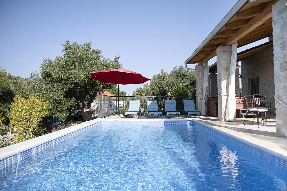 Ferienhaus in Pag mit Pool 999210483 38338 – Foto 4