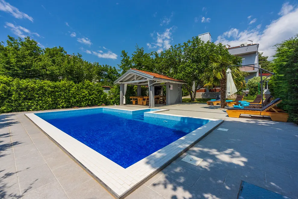 Ferienhaus in Crikvenica mit Pool und haustiergeeignet 66137994 21084
