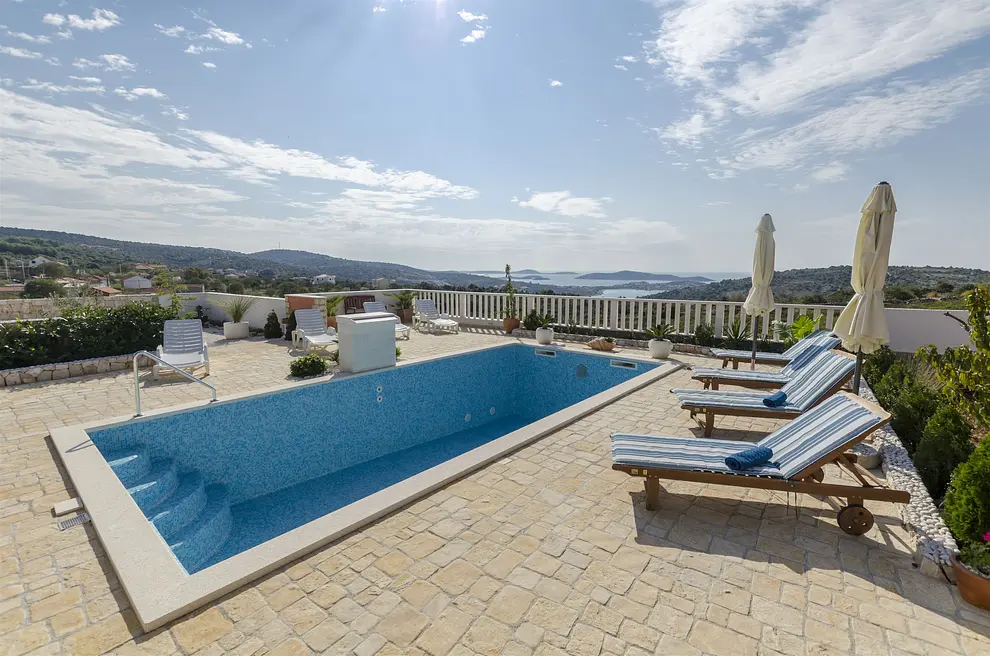 Ferienwohnung in Rogoznica mit Pool 6618488 2460