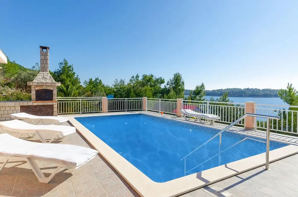 Ferienwohnung in Blato mit Pool und haustiergeeignet 999215417 41034