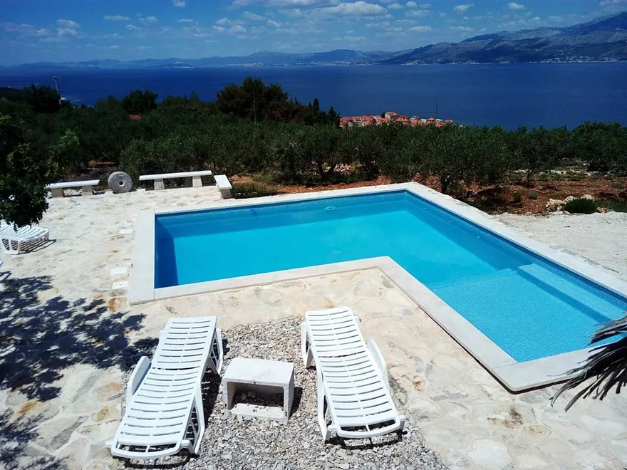 Ferienwohnung in Brac mit Pool und haustiergeeignet 66125935 12573