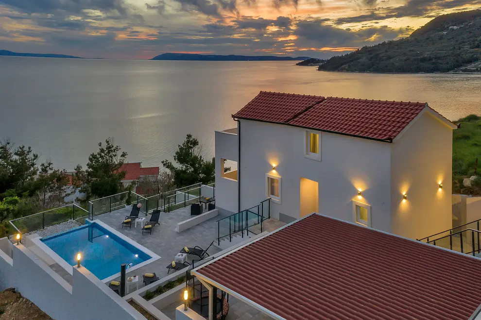 Ferienhaus in Makarska mit Pool und haustiergeeignet 66131582 16928
