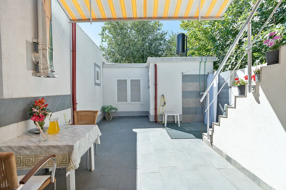 Ferienwohnung in Starigrad  66146197 25563