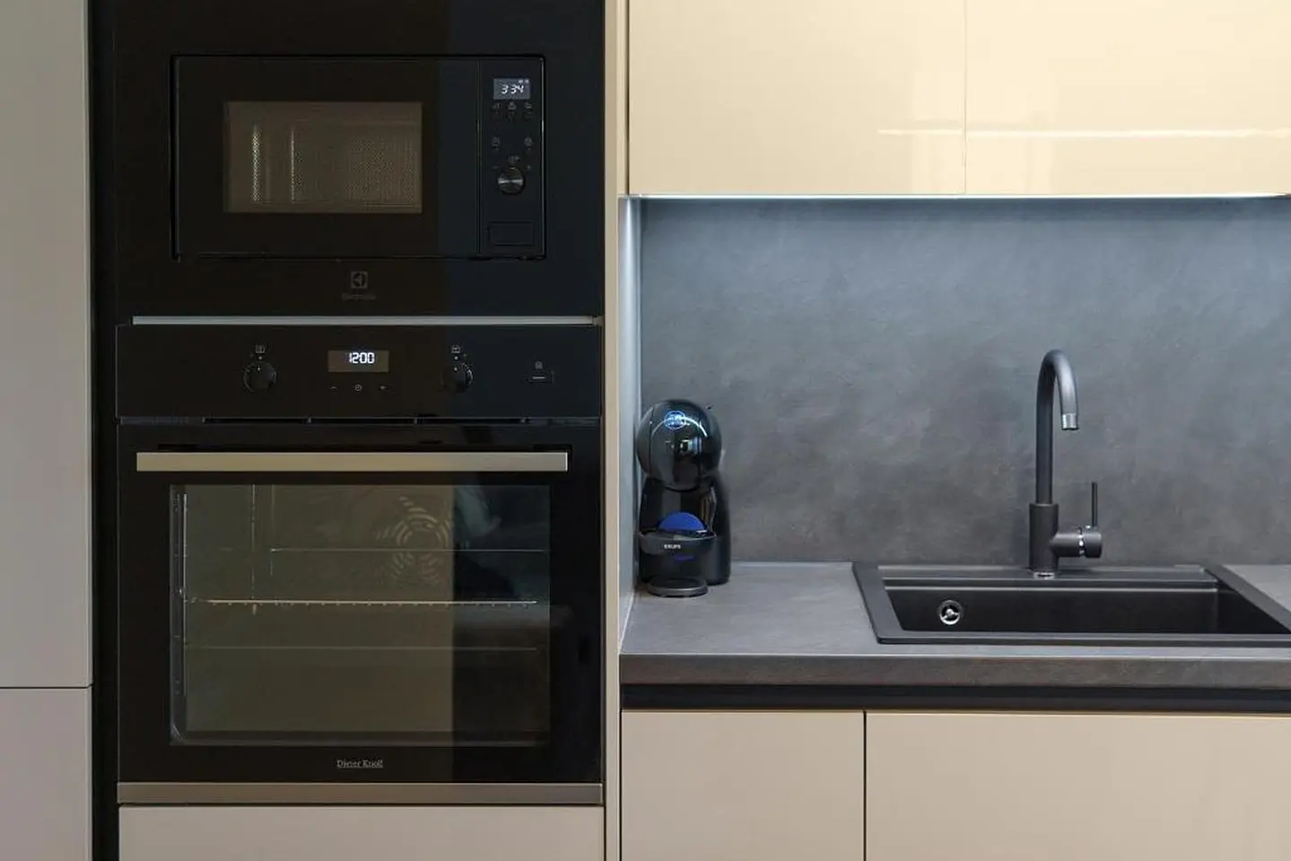 Ferienwohnung in Podstrana  999213410 40920