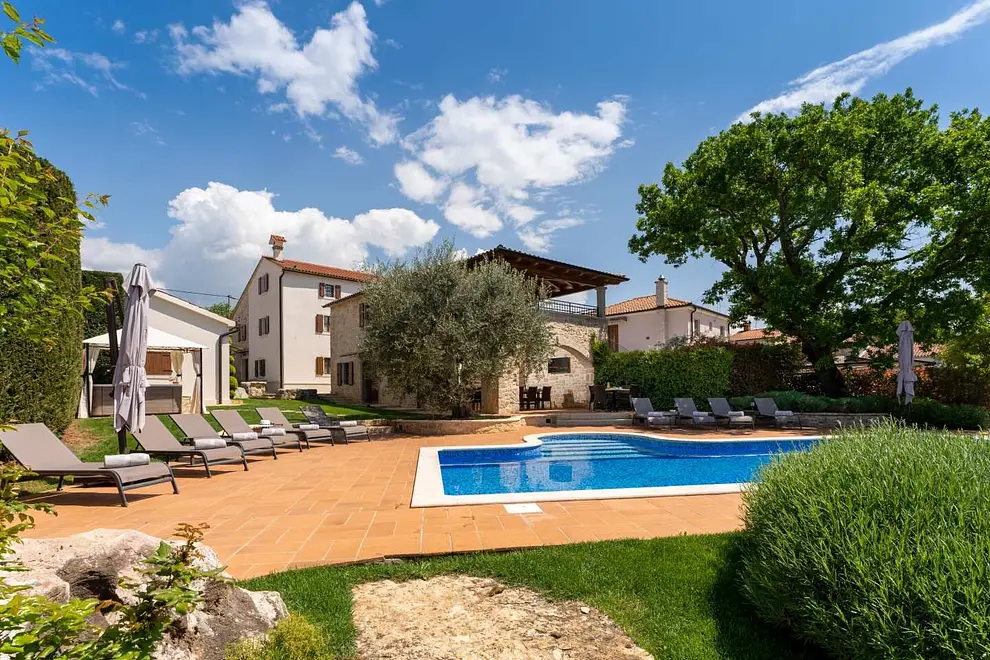 Ferienhaus in Porec mit Pool und haustiergeeignet 66123978 11117