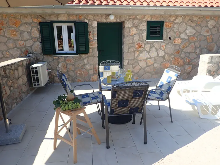 Ferienwohnung in Starigrad  66131109 16553