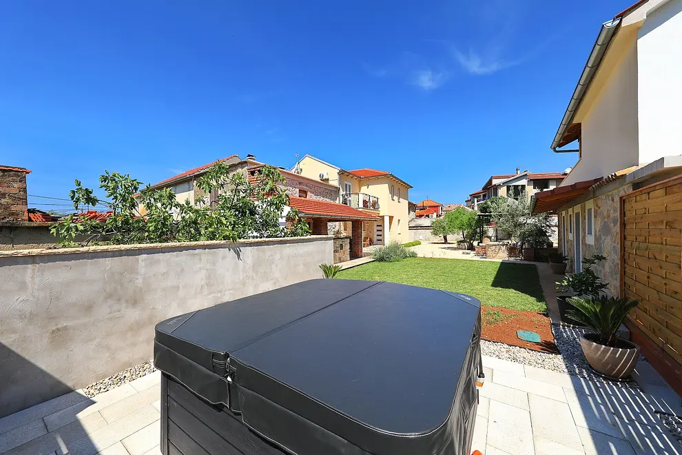 Ferienwohnung in Sukosan  999213017 40560