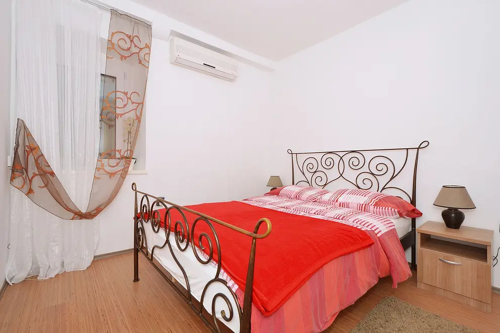 Ferienwohnung in Trogir  999210346 38210