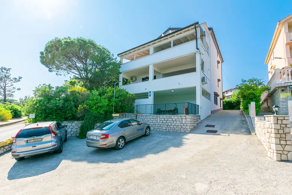 Ferienwohnung in Rab  66140876 23049