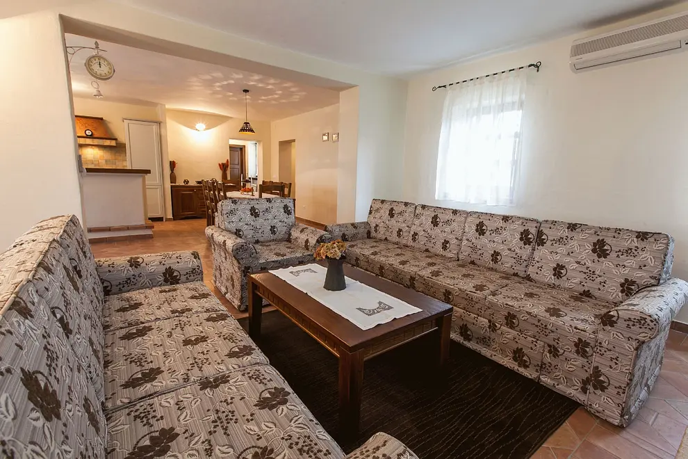 Ferienhaus in Porec mit Pool und haustiergeeignet 66124985 11862